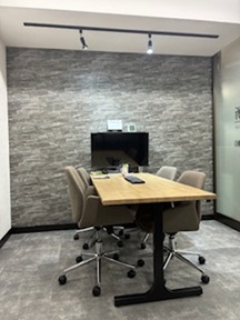 事務所の会議室